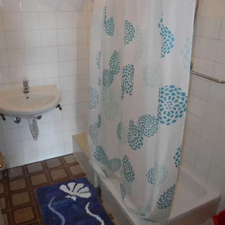 Apartment In Crikvenica 5485 Selce